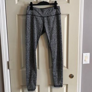 gray Reebok leggings